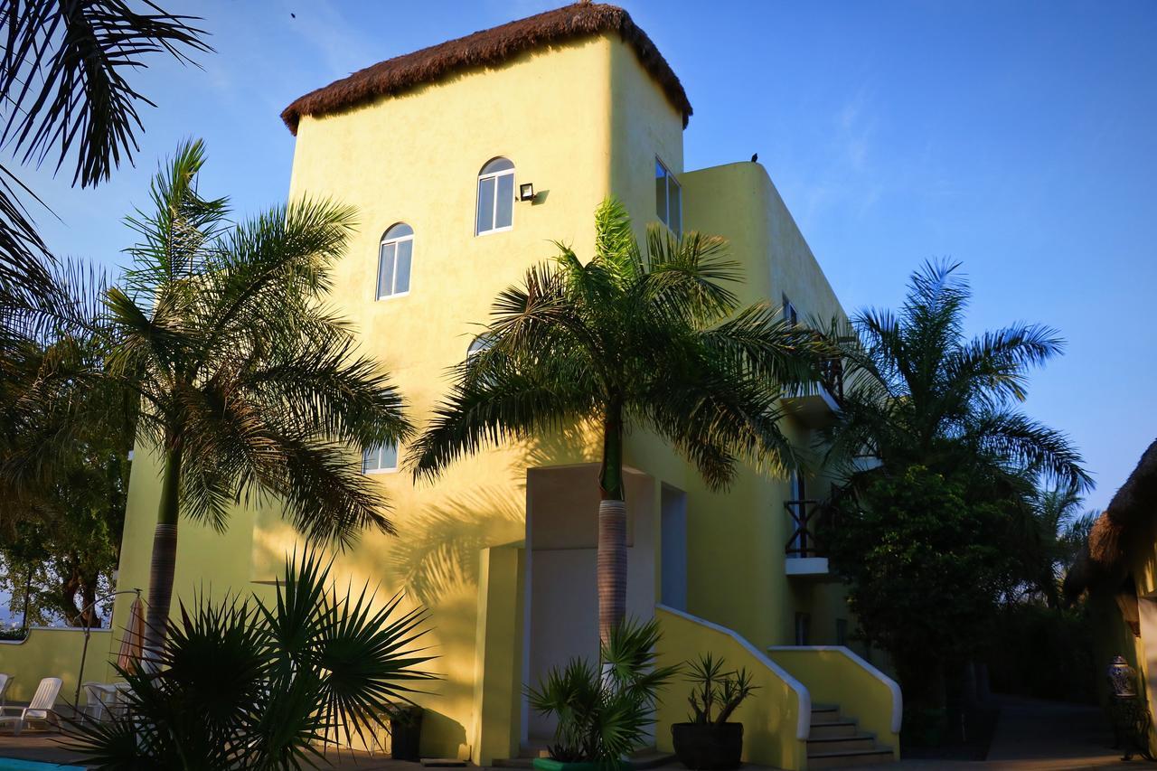 Zar Manzanillo Hotel ภายนอก รูปภาพ