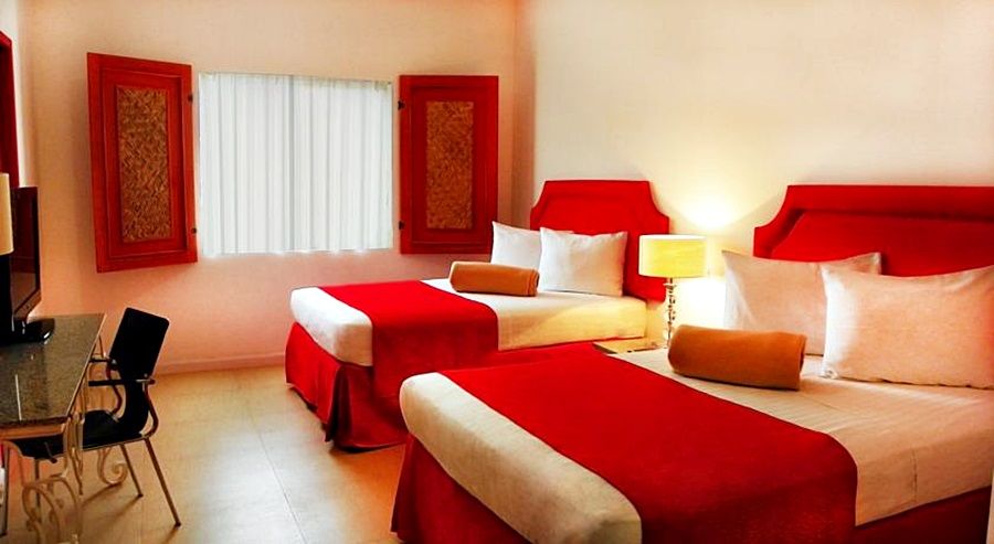 Zar Manzanillo Hotel ภายนอก รูปภาพ